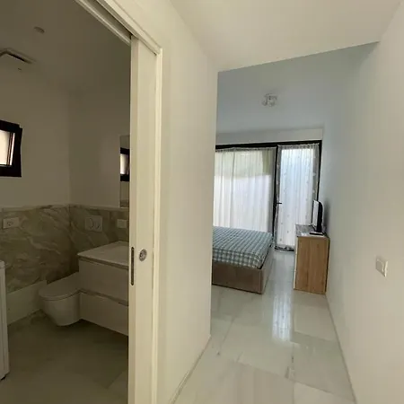 דירה Crystal סנטו סטפנו אל מארה